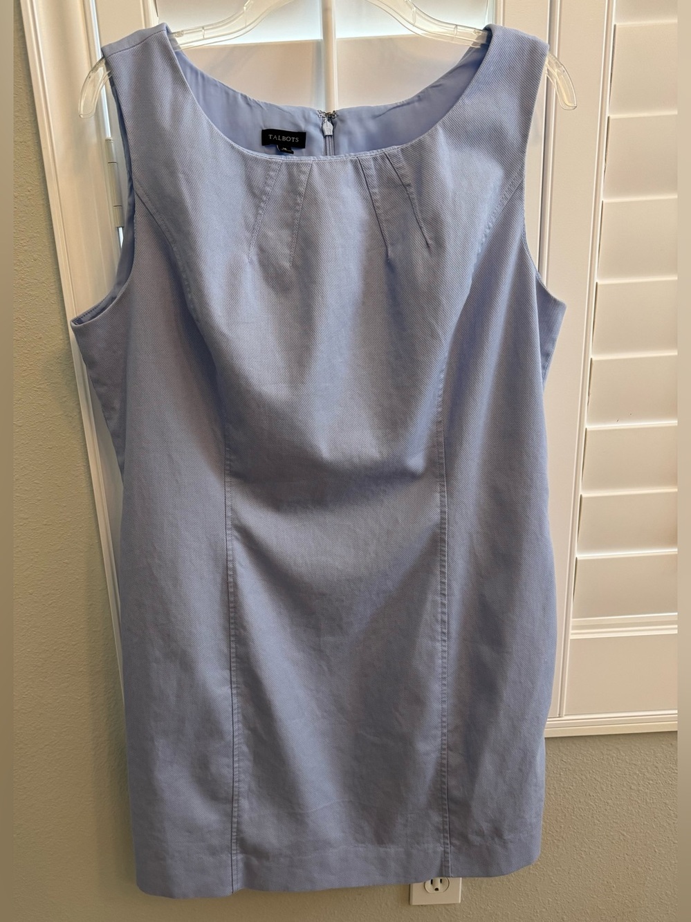 Talbots women’s size 16 light blue sleeveless sheath career dress lined nice!